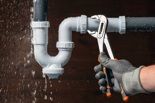 Professional Drain Cleaning technician working in Camp H M Smith, HI
